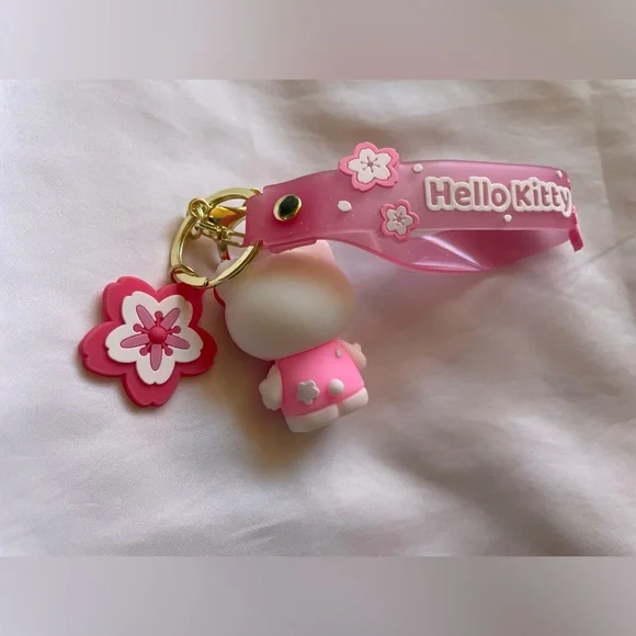 Hello Kitty Brand New Key Chain - Picture 3 of 3